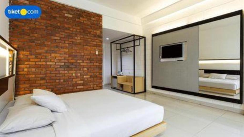 Buana Lestari Hotel Balikpapan Kültér fotó