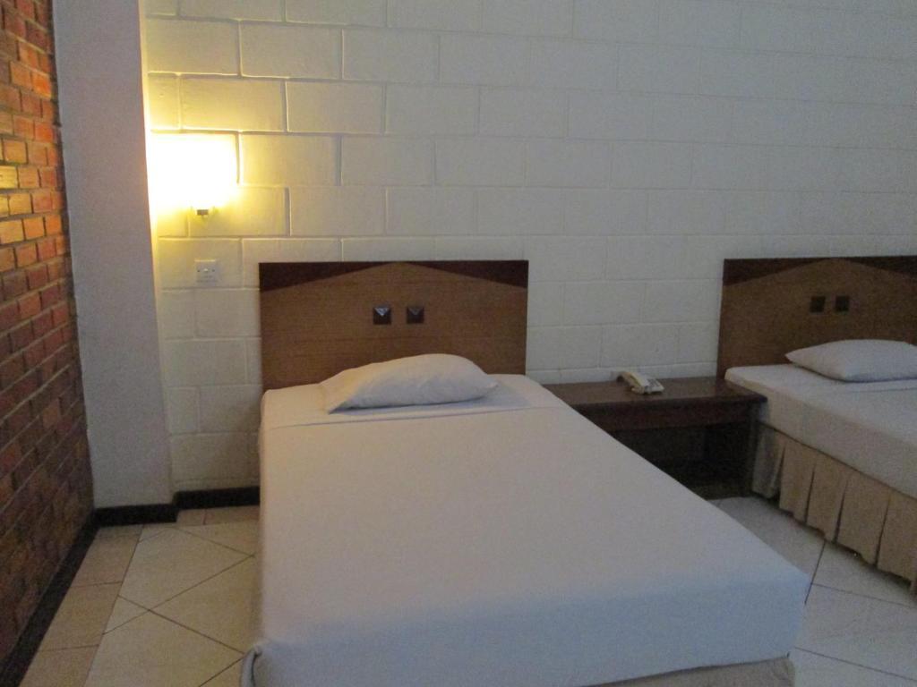 Buana Lestari Hotel Balikpapan Kültér fotó