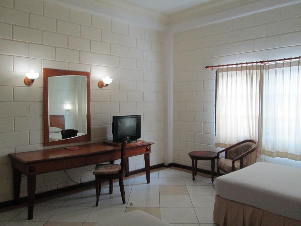 Buana Lestari Hotel Balikpapan Kültér fotó